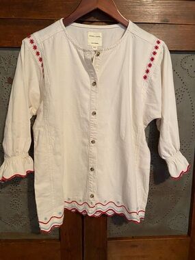 NWT Seventy + Mochi Nina Embroidered Top Size XXS Runs big